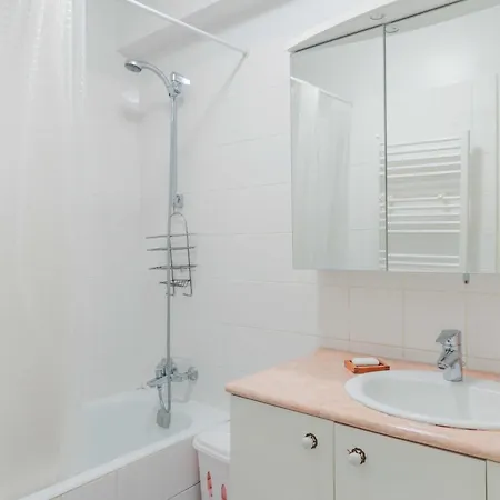 Montparnasse Flat 100% Equipped * París